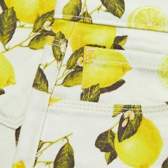 L'AGENCE Audrey Mid-Rise Lemon Shorts - Picture 13 of 16